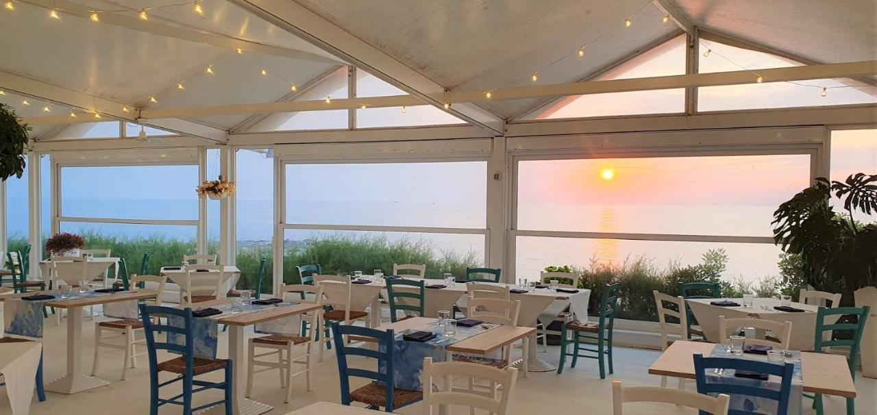 Capo dʼOrlando Capo Nettuno Hotel מראה חיצוני תמונה
