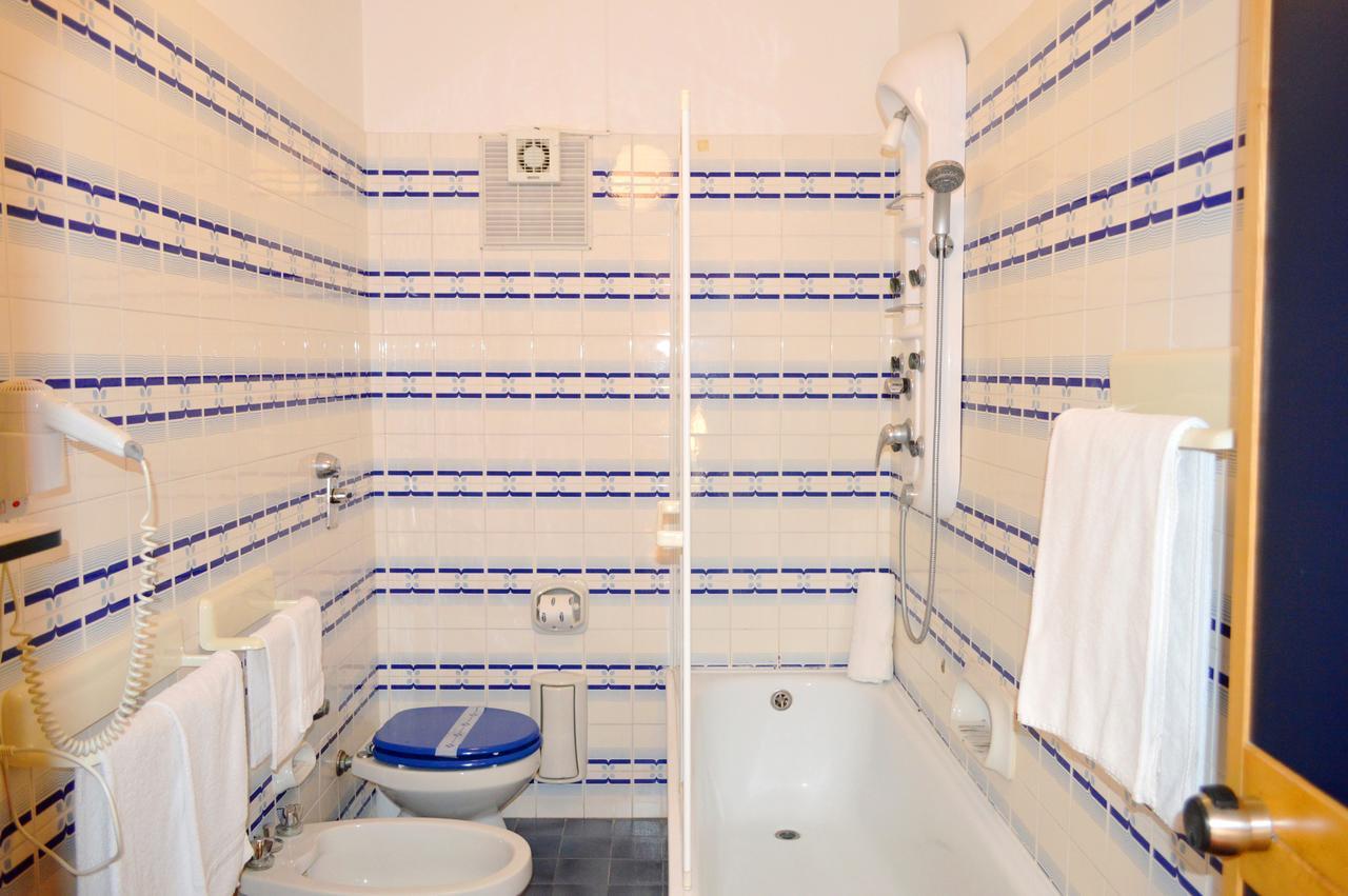 Capo dʼOrlando Capo Nettuno Hotel מראה חיצוני תמונה
