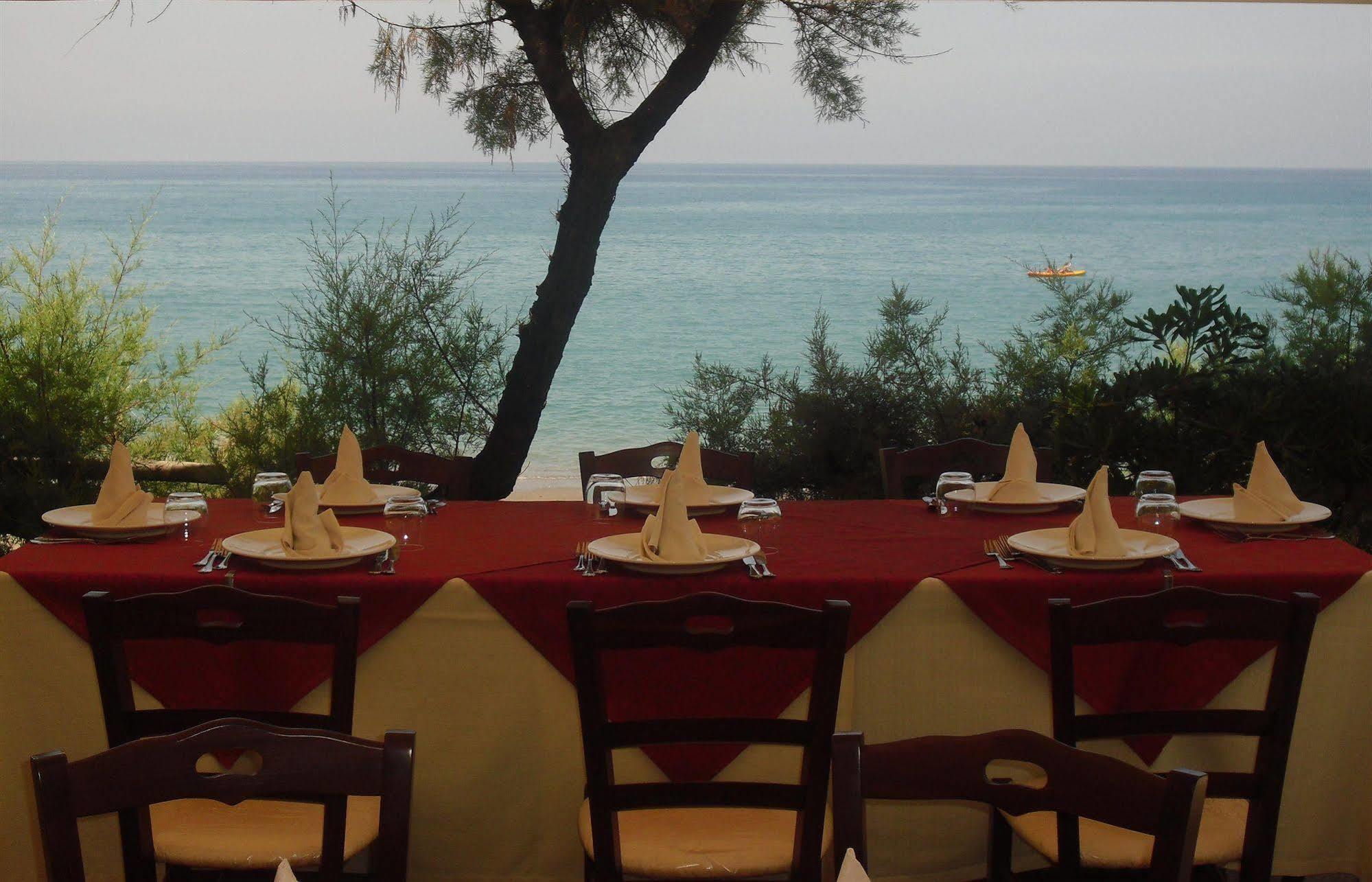 Capo dʼOrlando Capo Nettuno Hotel מראה חיצוני תמונה